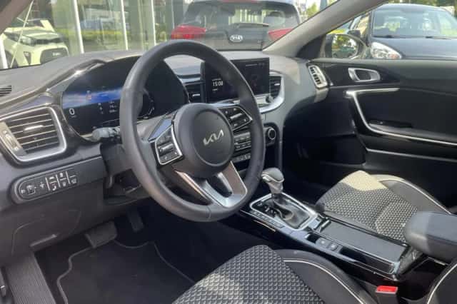 Kia Ceed Sportswagon (2024) thumbnail 8