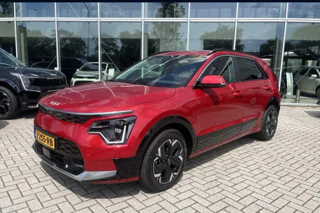 Kia Niro EV (2024) thumbnail 1
