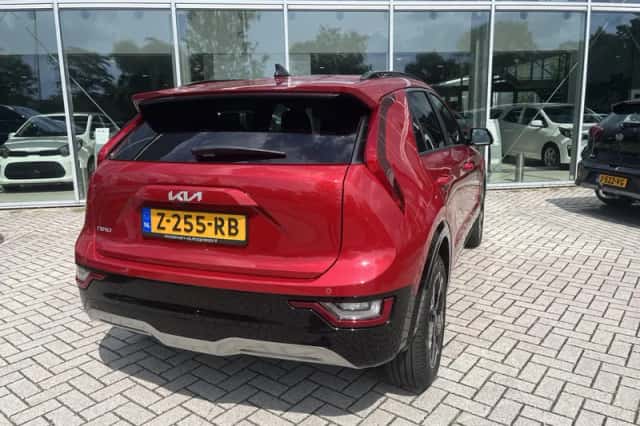 Kia Niro EV (2024) thumbnail 4