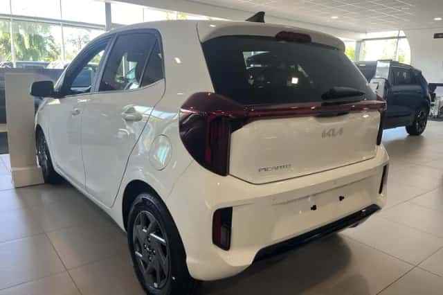 Kia Picanto (2026) thumbnail 3