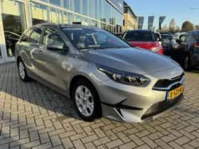 Kia Ceed Sportswagon (2023) thumbnail 3