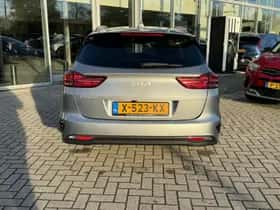 Kia Ceed Sportswagon (2023) thumbnail 5