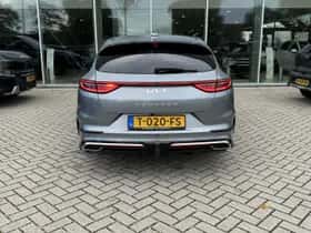 Kia Proceed (2023) thumbnail 2