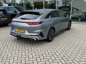 Kia Proceed (2023) thumbnail 5