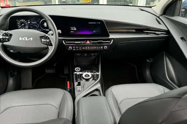 Kia Niro EV (2023) thumbnail 17