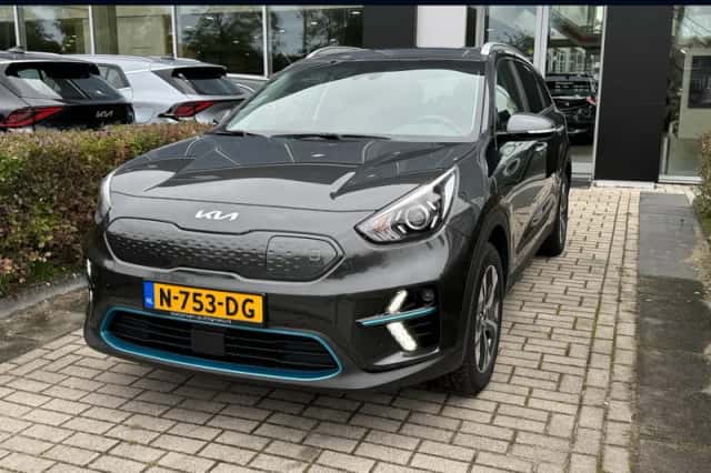 Kia Niro EV (2021) thumbnail 1