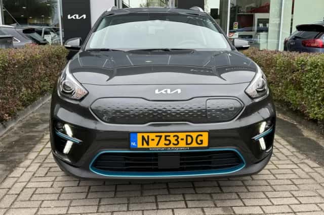 Kia Niro EV (2021) thumbnail 3