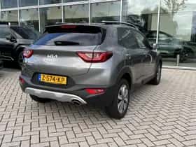 Kia Stonic (2024) thumbnail 2