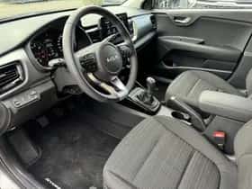 Kia Stonic (2024) thumbnail 9