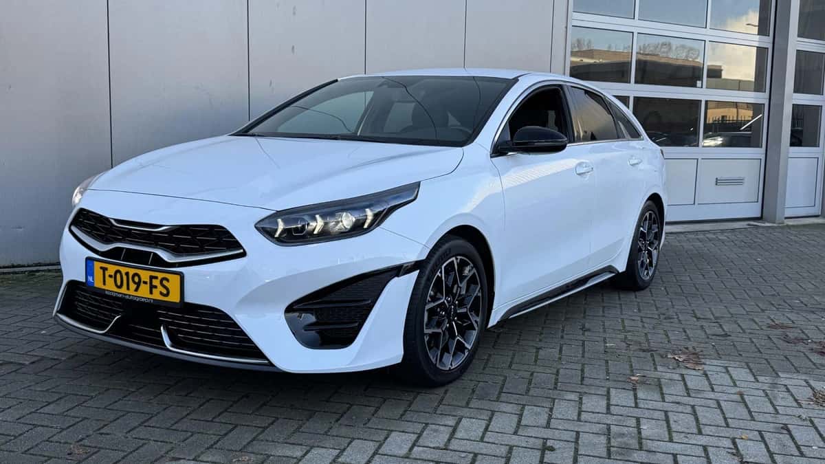 Kia Proceed (2023) — foto 1