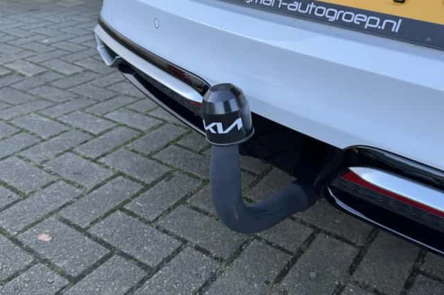 Kia Proceed (2023) thumbnail 14