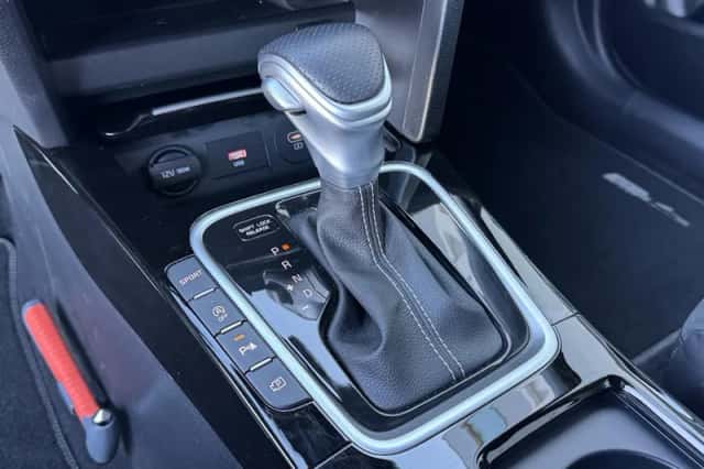 Kia Proceed (2023) thumbnail 19
