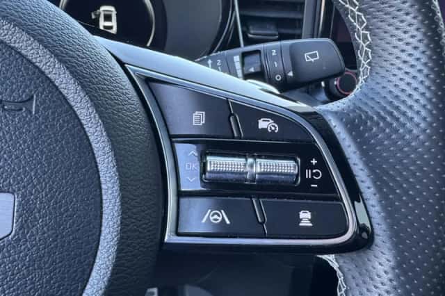 Kia Proceed (2023) thumbnail 20