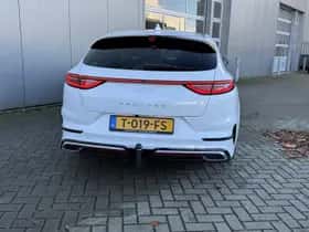 Kia Proceed (2023) thumbnail 5