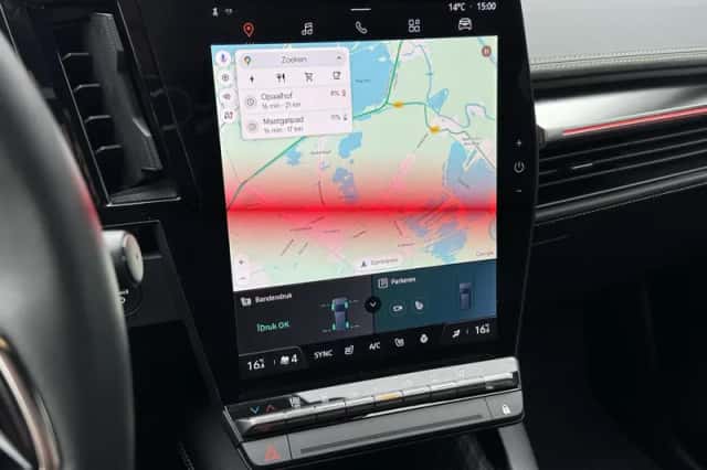 Renault Mégane E-Tech (2022) thumbnail 19