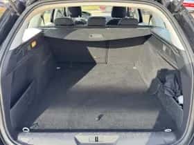 Peugeot 308 (2015) thumbnail 22