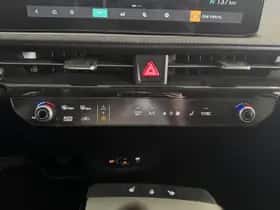 Kia EV6 (2025) thumbnail 13