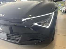 Kia EV6 (2025) thumbnail 4