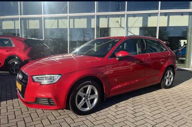 Audi A3 (2017) thumbnail 1