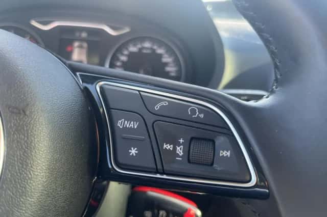 Audi A3 (2017) thumbnail 16