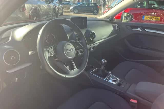 Audi A3 (2017) thumbnail 21