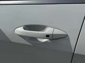 Kia Sportage (2023) thumbnail 11