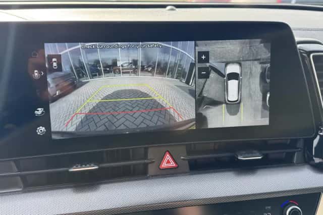 Kia Sportage (2023) thumbnail 18