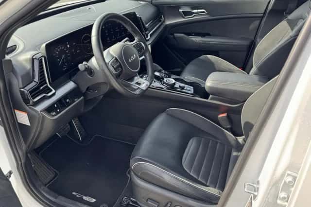 Kia Sportage (2023) thumbnail 21