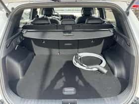 Kia Sportage (2023) thumbnail 25