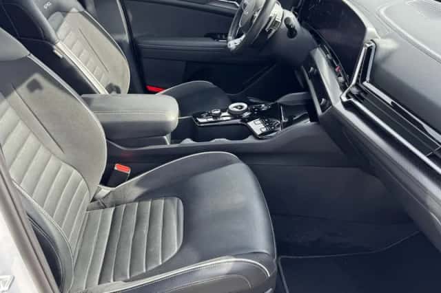 Kia Sportage (2023) thumbnail 32
