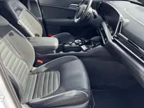 Kia Sportage (2023) thumbnail 32
