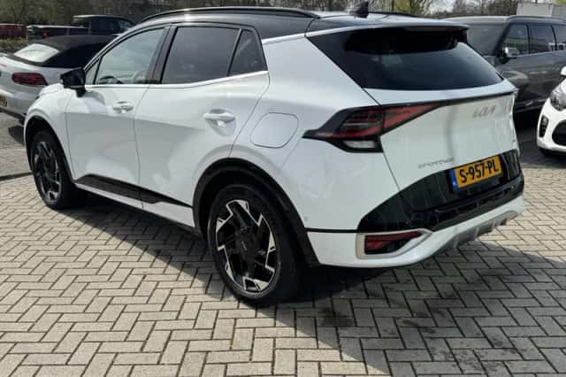Kia Sportage (2023) thumbnail 6