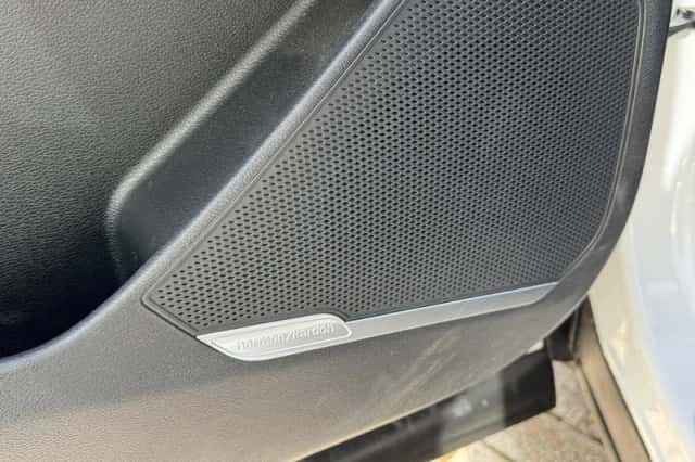 Kia Sportage (2023) thumbnail 8