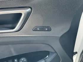 Kia Sportage (2023) thumbnail 10
