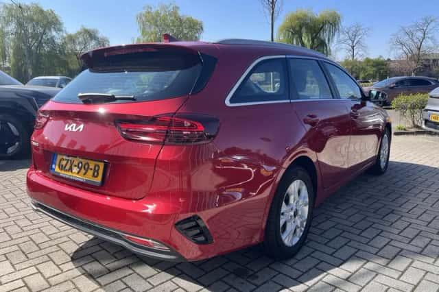 Kia Ceed Sportswagon (2025) thumbnail 3