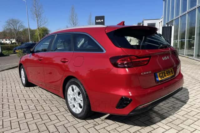 Kia Ceed Sportswagon (2025) thumbnail 8