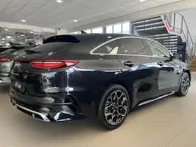 Kia Proceed (2025) thumbnail 2