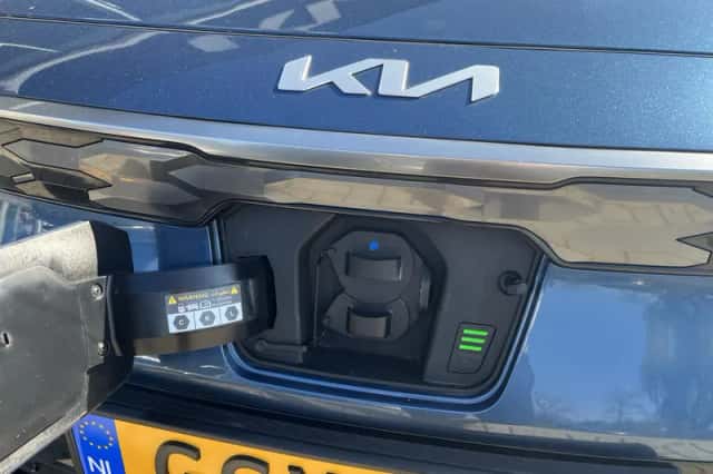 Kia Niro EV (2024) thumbnail 11