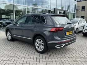 Volkswagen Tiguan (2021) thumbnail 2