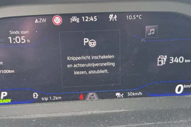 Volkswagen Tiguan (2021) thumbnail 12