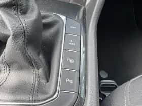 Volkswagen Tiguan (2021) thumbnail 13