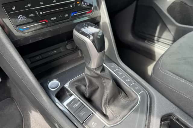 Volkswagen Tiguan (2021) thumbnail 14