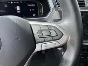 Volkswagen Tiguan (2021) thumbnail 19