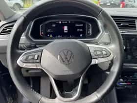 Volkswagen Tiguan (2021) thumbnail 21