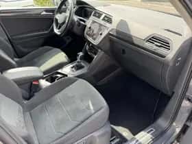 Volkswagen Tiguan (2021) thumbnail 32