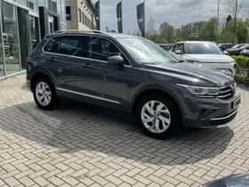 Volkswagen Tiguan (2021) thumbnail 5