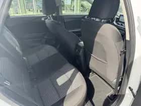 Kia Ceed Sportswagon (2023) thumbnail 11