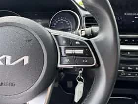 Kia Ceed Sportswagon (2023) thumbnail 19