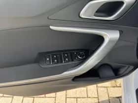 Kia Ceed Sportswagon (2023) thumbnail 22