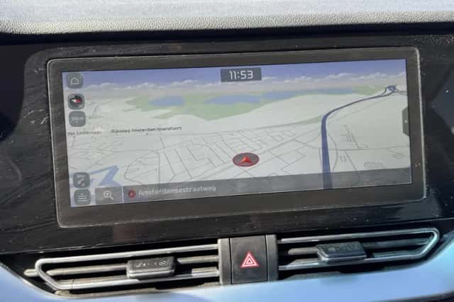 Kia Niro (2021) thumbnail 6